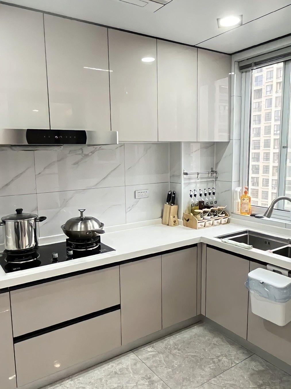 Modular Kitchen 16